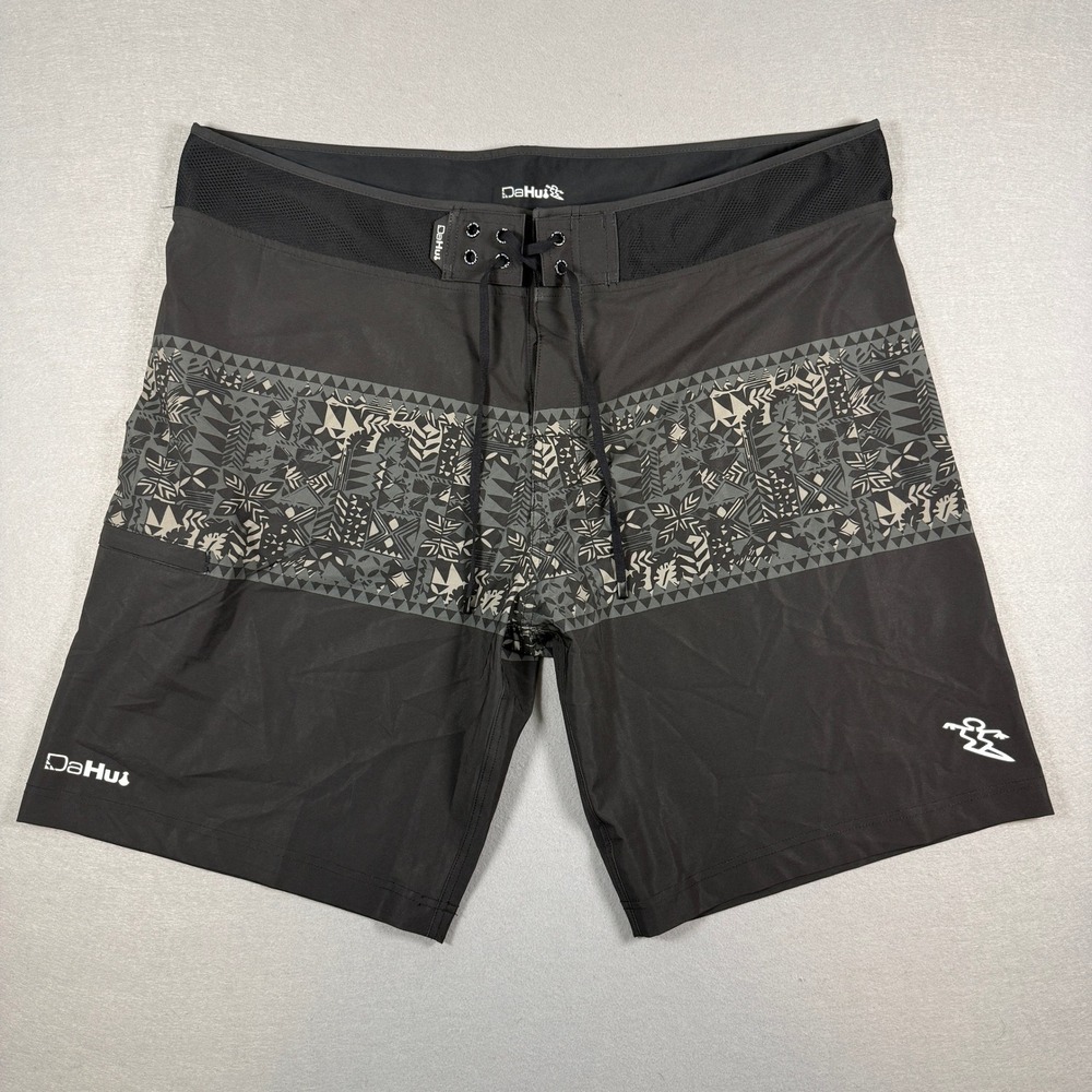 DaHui Tribal Print BoardShorts Mens 38 Black Surf Swim Trunks Beach Hawaiian